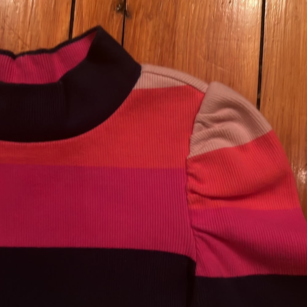 Multi-Colored Mock Tuetleneck - Picture 3 of 3